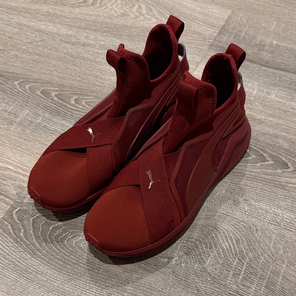 Women’s Puma Burgundy Slip On Sneakers